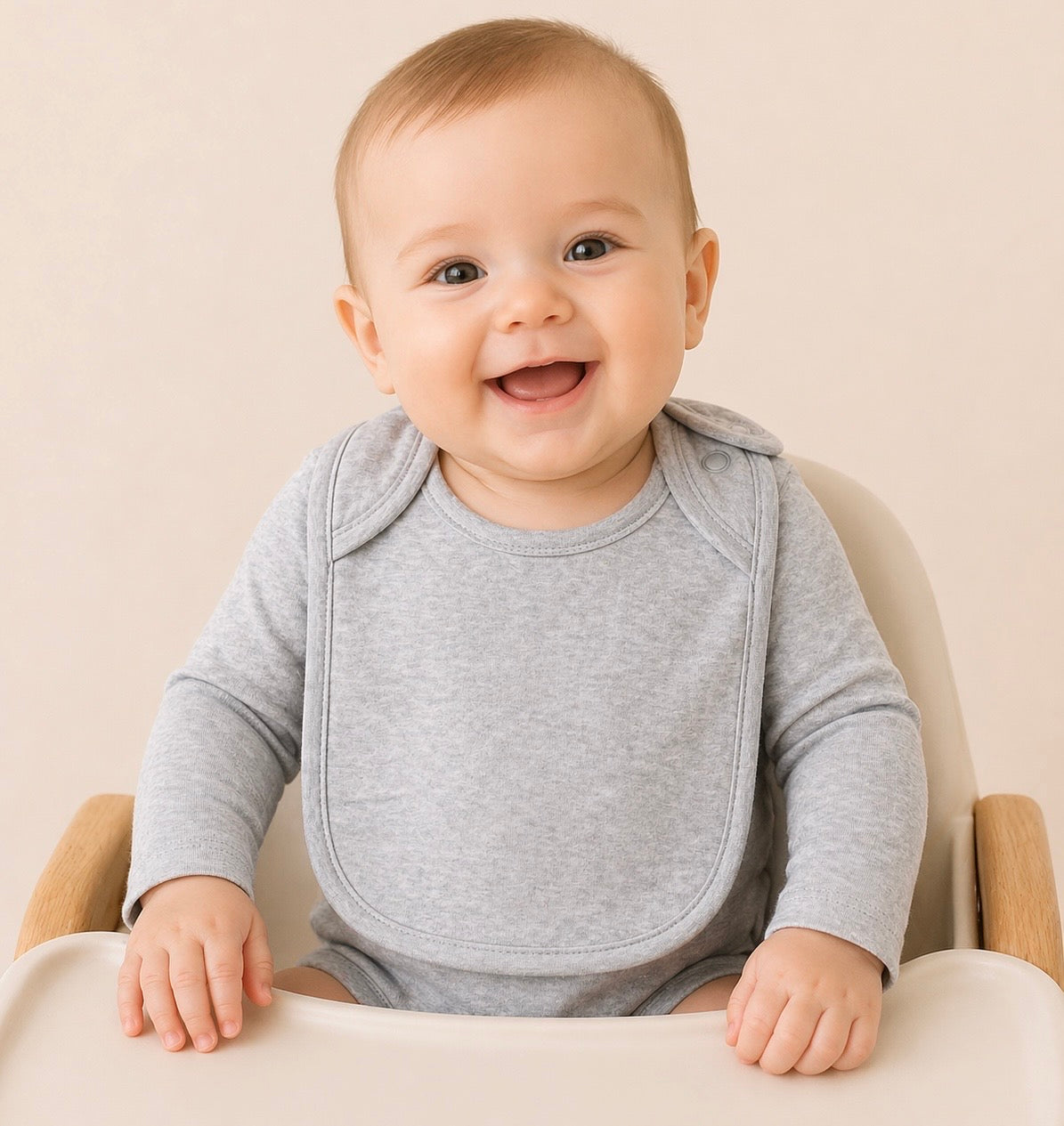 B&B Little Angels 4-Piece Baby Set – Bodysuit & Matching Bib (Heather Gray)
